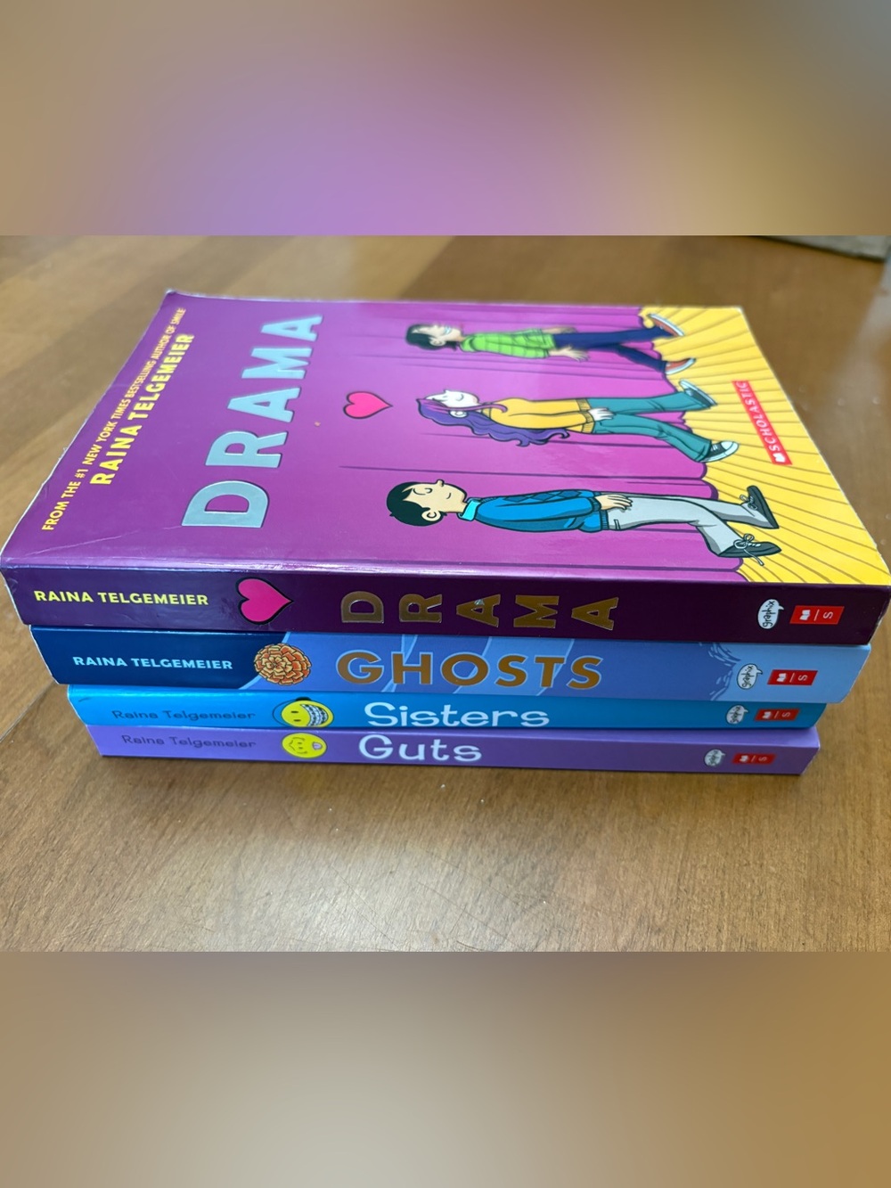 Raina Telgemeier Graphic Novels (5)